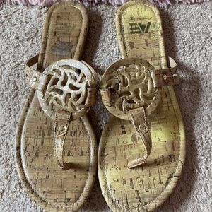 women’s sandals